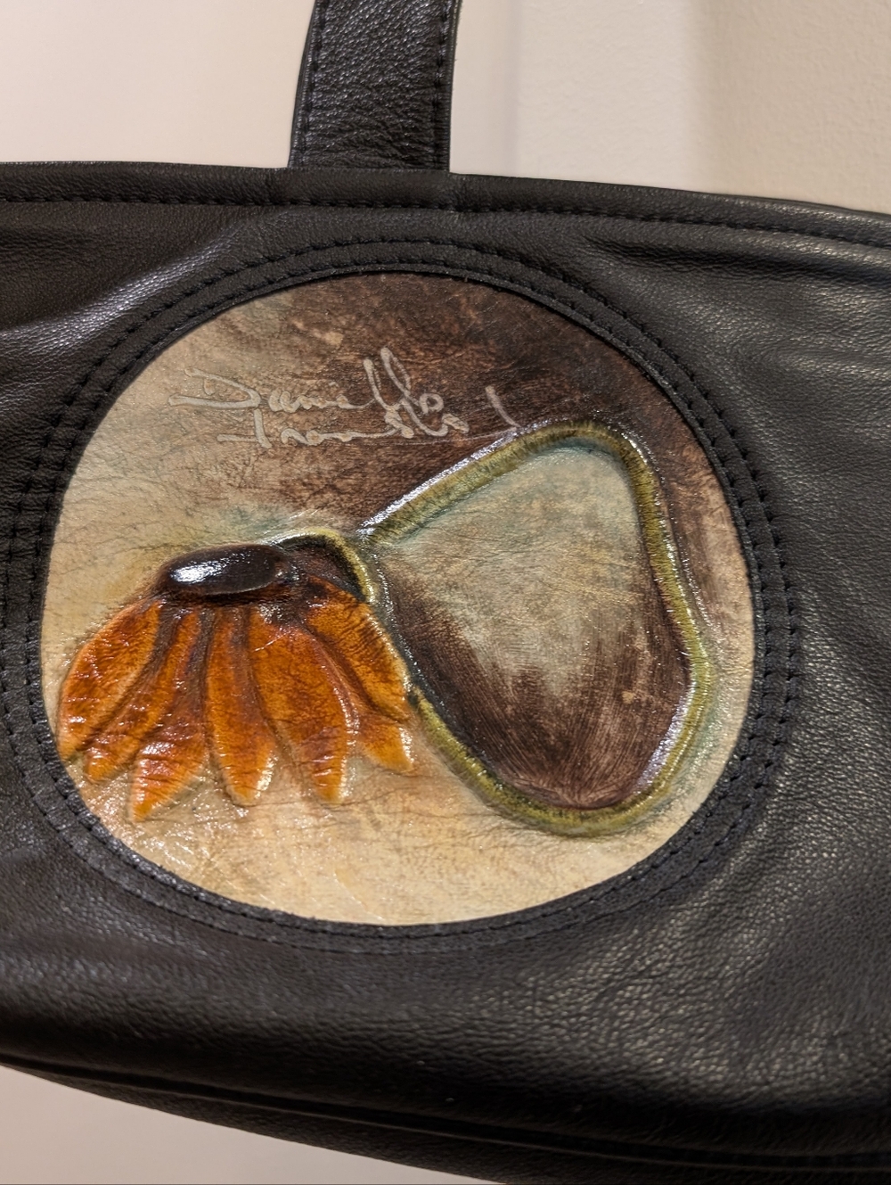 Artisan Made Leather Baguette Shoulder Bag - Picture 2 of 7